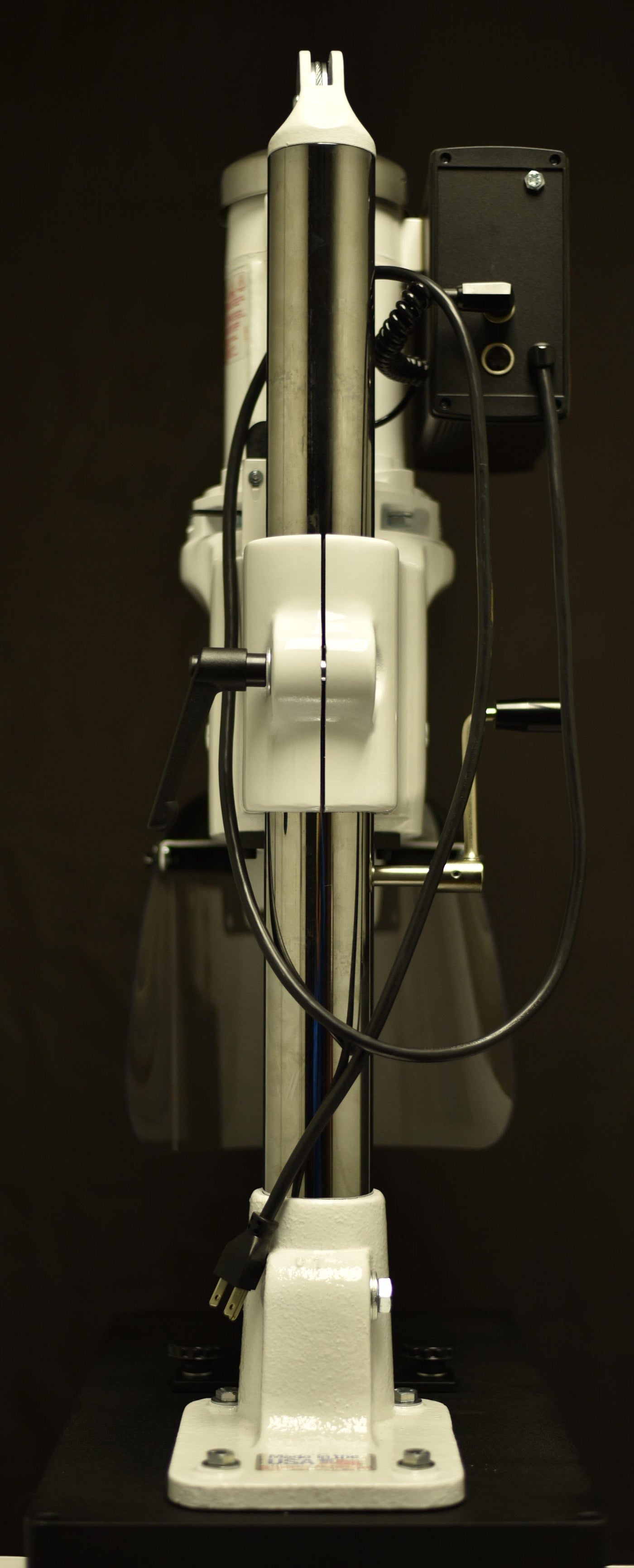 Single Cycle Capping Machine - C300 Capping Machine | Swan-Matic